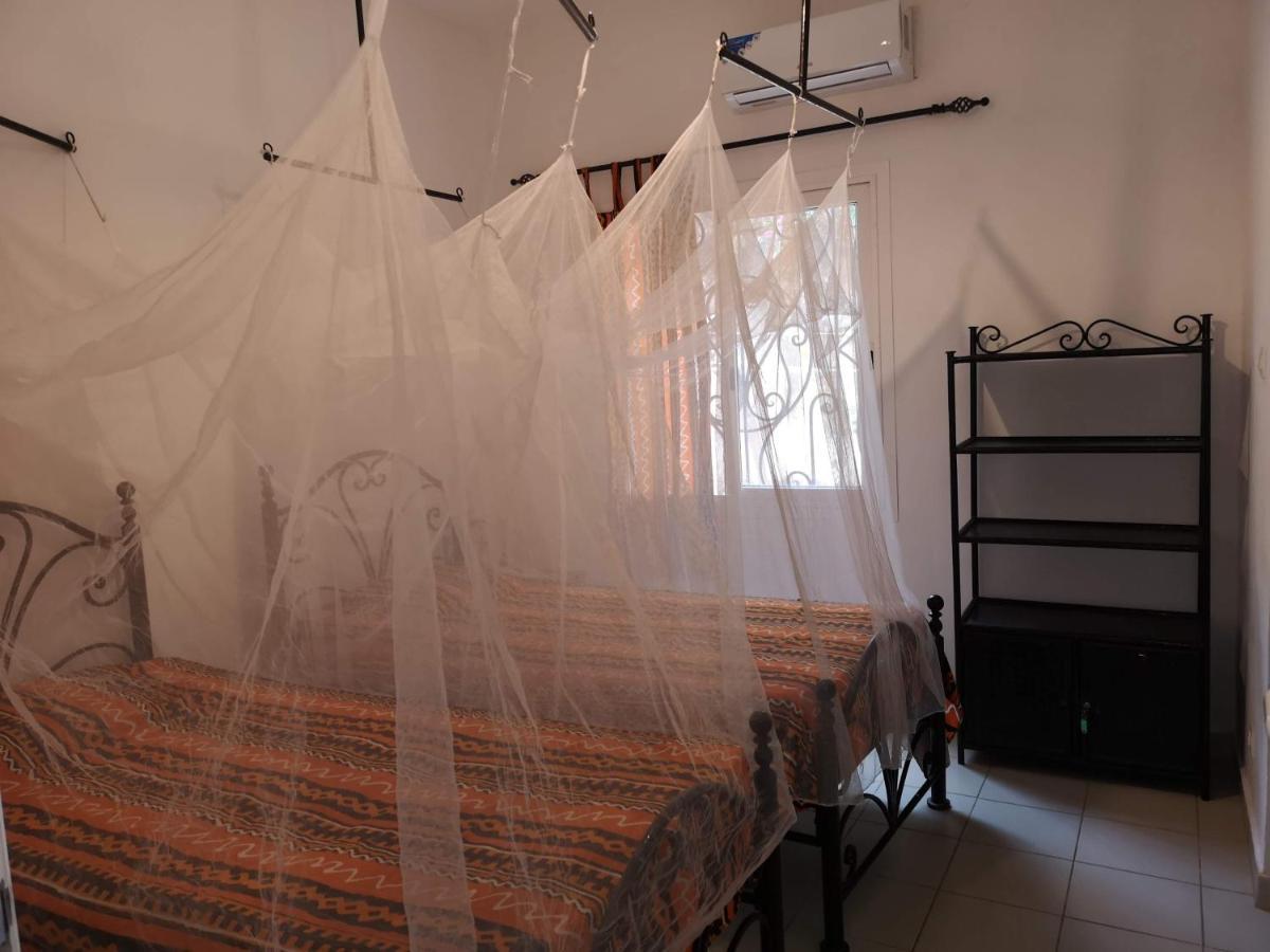 Keur Baboune M'Bour Kültér fotó