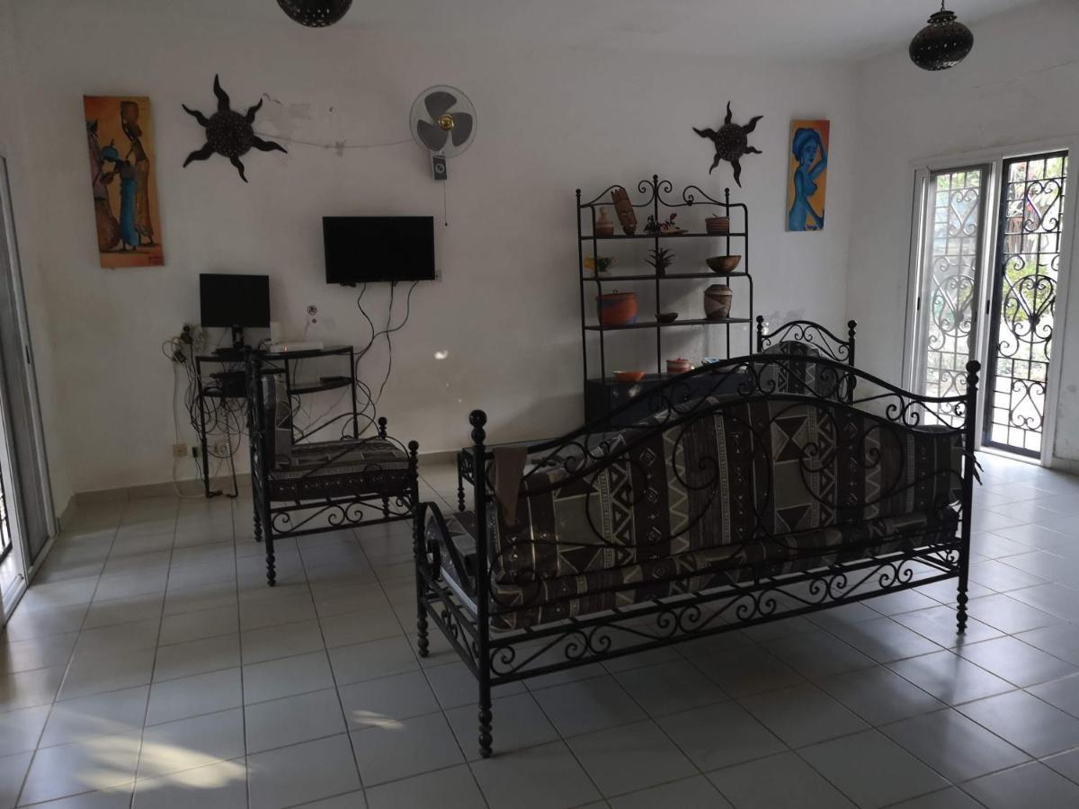 Keur Baboune M'Bour Kültér fotó