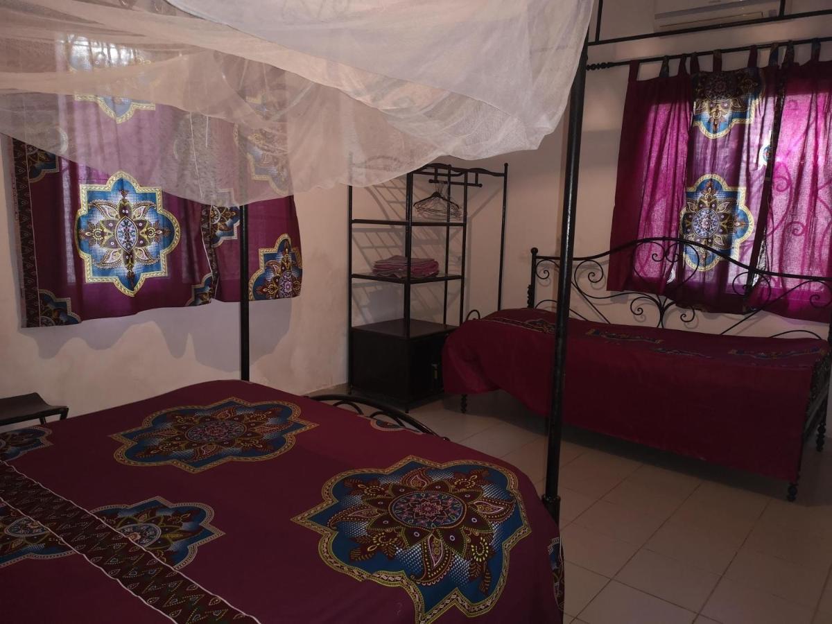 Keur Baboune M'Bour Kültér fotó
