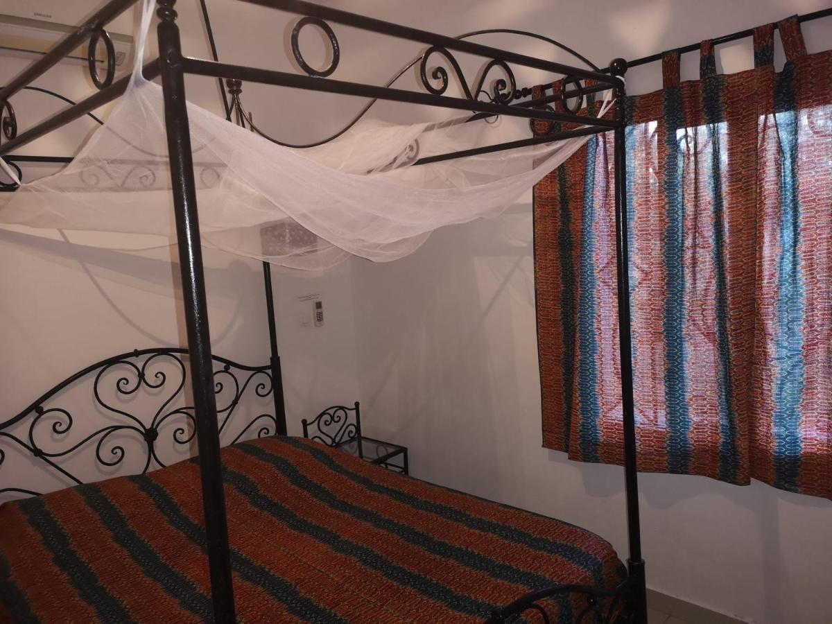 Keur Baboune M'Bour Kültér fotó